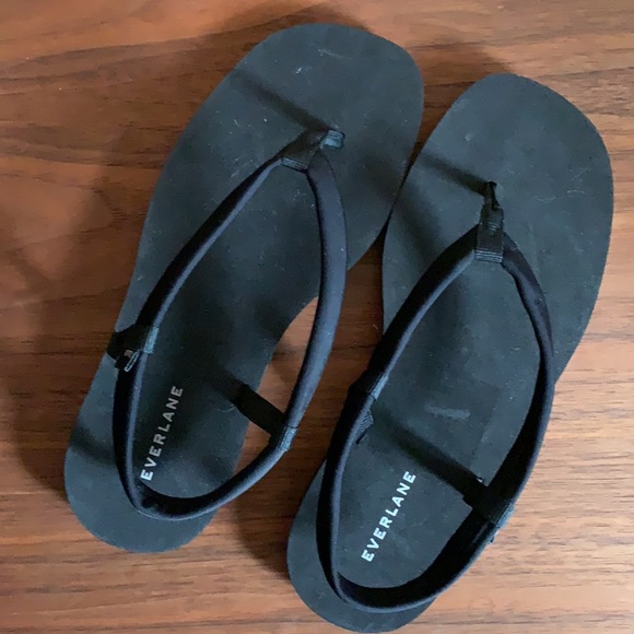 Everlane ReNew Strappy Sandal Black Size 6 Brand New - Picture 4 of 6